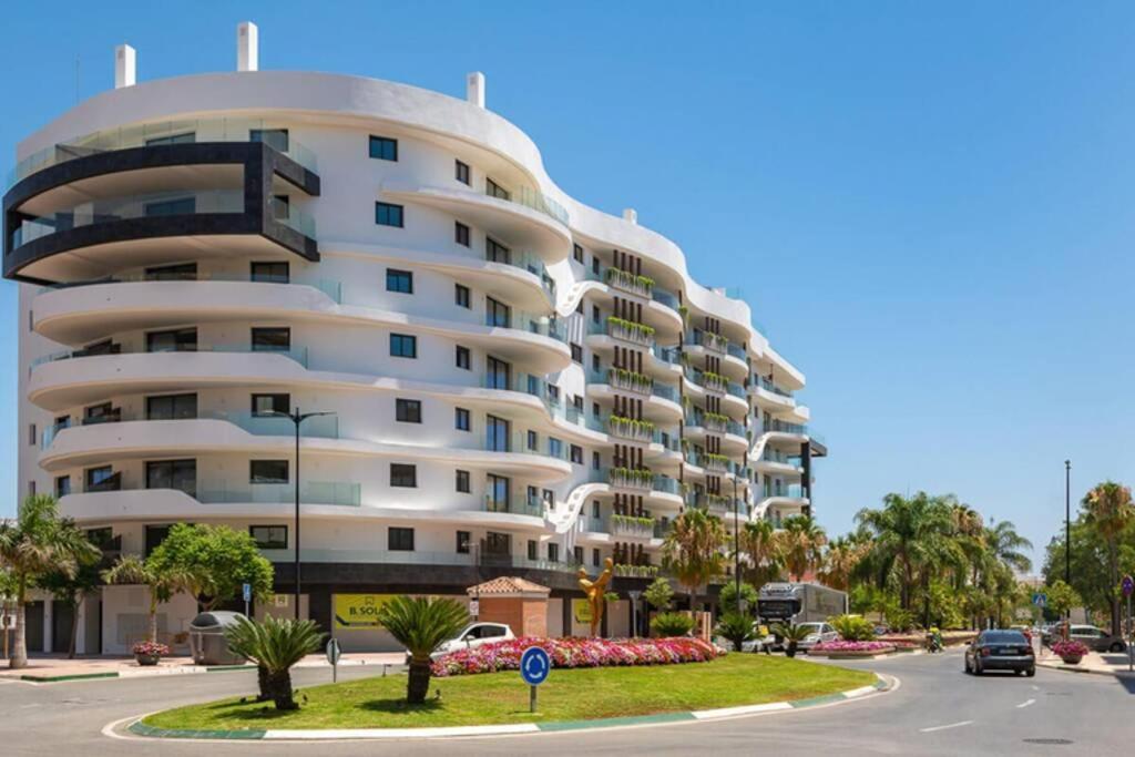 Keywise Family Luxury Infinity Beach & Golf Estepona Luaran gambar