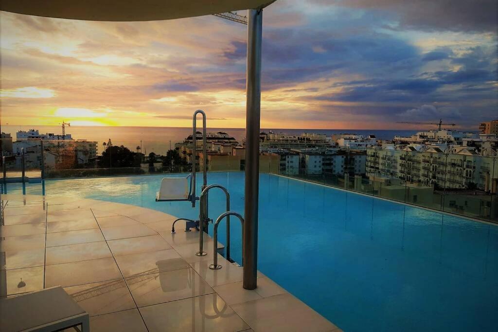 Keywise Family Luxury Infinity Beach & Golf Estepona Luaran gambar