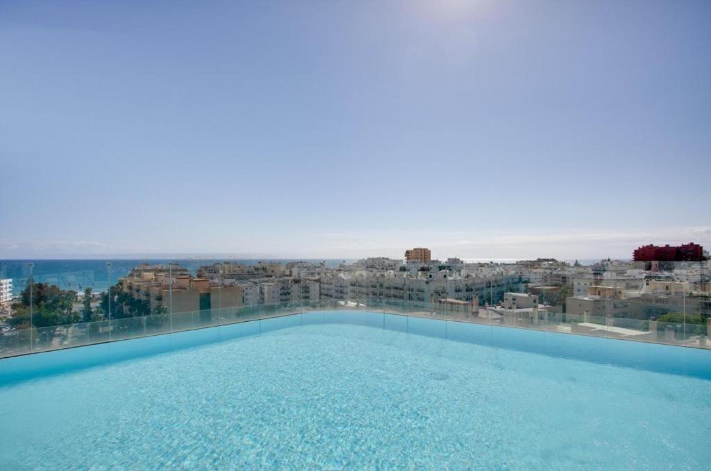 Keywise Family Luxury Infinity Beach & Golf Estepona Luaran gambar